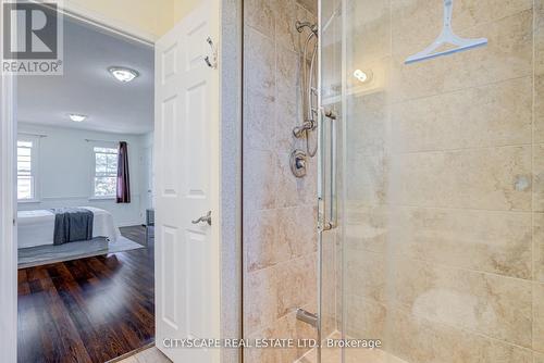 46 Nuttall Street, Brampton (Westgate), ON - Indoor Photo Showing Bathroom