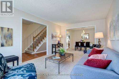 46 Nuttall Street, Brampton (Westgate), ON - Indoor Photo Showing Living Room