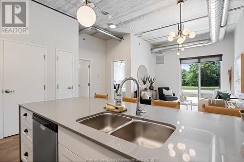 3180 Meadowbrook Lane Unit# 314, Windsor, ON - Indoor Photo Showing Kitchen With Double Sink