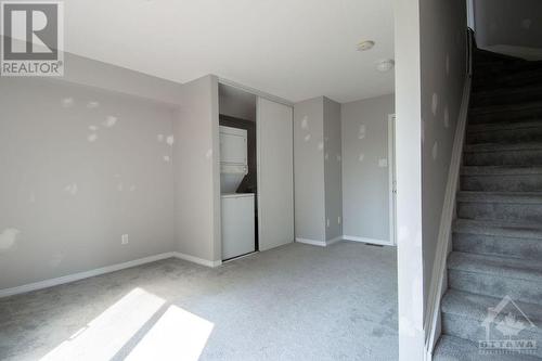 73 Manhattan Crescent, Ottawa, ON - Indoor Photo Showing Other Room