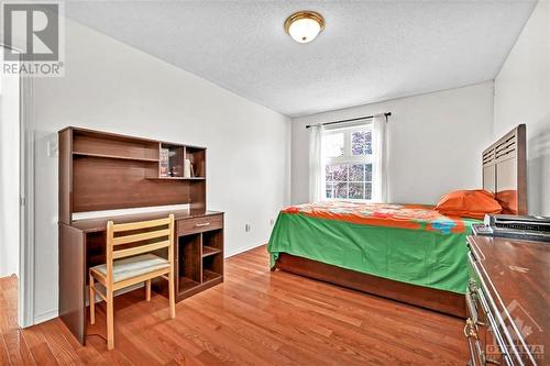 152 Flamborough Walk, Kanata, ON - Indoor Photo Showing Bedroom