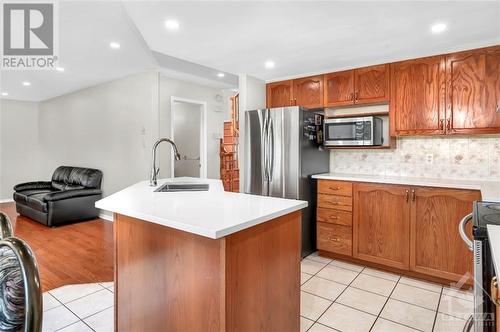 152 Flamborough Walk, Kanata, ON - Indoor Photo Showing Kitchen With Double Sink