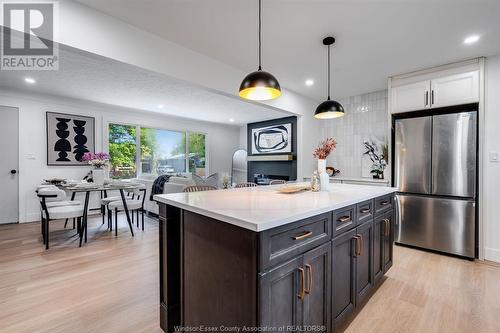 91 Woodlawn, Kingsville, ON - Indoor Photo Showing Kitchen With Upgraded Kitchen