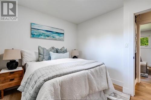 91 Woodlawn, Kingsville, ON - Indoor Photo Showing Bedroom