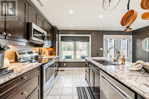 1374 Old Mill Road, Kawartha Lakes (Lindsay), ON - Indoor Photo Showing Kitchen With Double Sink With Upgraded Kitchen