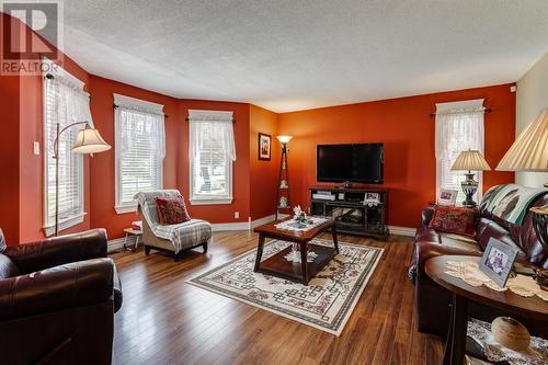 195 Highway East Other, Victoria, NL - Indoor Photo Showing Living Room