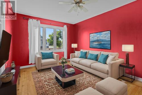 68 Cashin Avenue, St. John'S, NL - Indoor Photo Showing Living Room