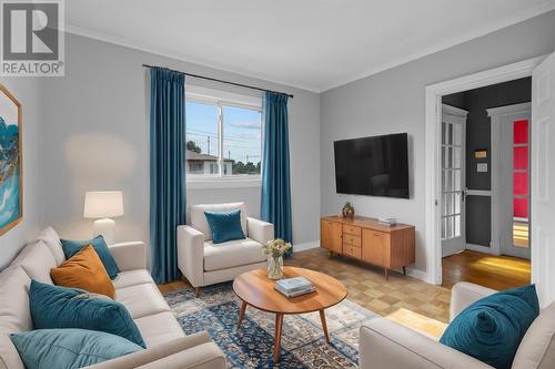 68 Cashin Avenue, St. John'S, NL - Indoor Photo Showing Living Room