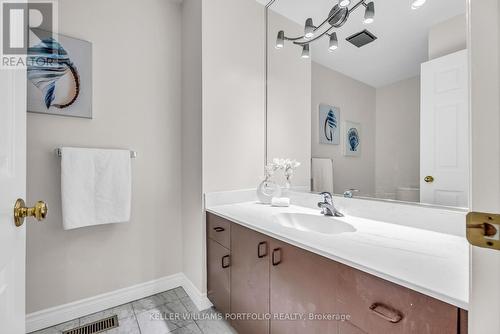 18 Ballyconnor Court, Toronto (Bayview Woods-Steeles), ON - Indoor Photo Showing Bathroom