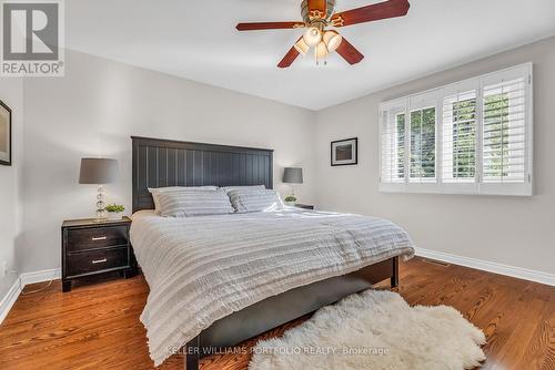 18 Ballyconnor Court, Toronto, ON - Indoor Photo Showing Bedroom