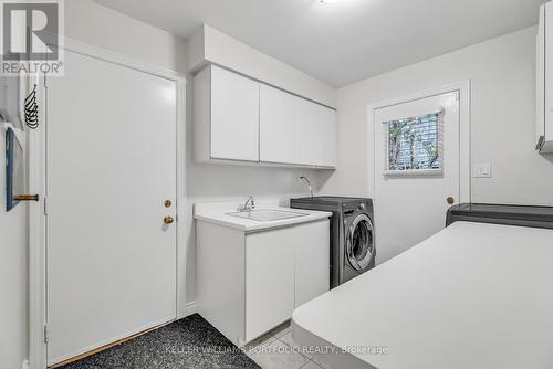 18 Ballyconnor Court, Toronto (Bayview Woods-Steeles), ON - Indoor Photo Showing Laundry Room