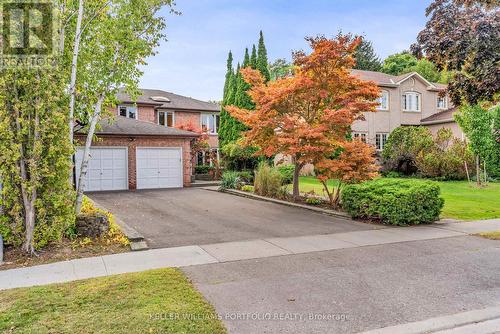 18 Ballyconnor Court, Toronto, ON - Outdoor With Facade