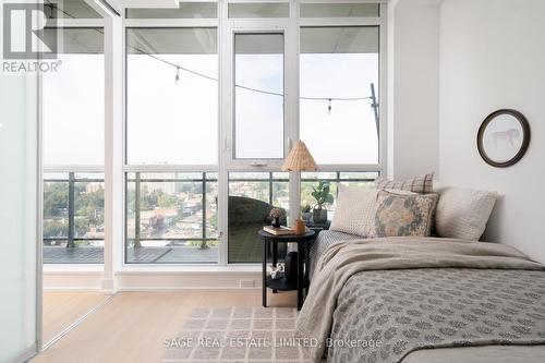 1611 - 20 Minowan Miikan Lane, Toronto (Little Portugal), ON - Indoor Photo Showing Bedroom