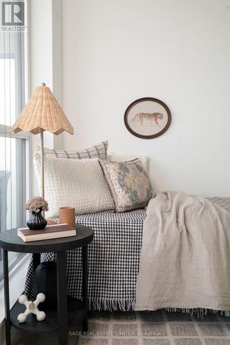 1611 - 20 Minowan Miikan Lane, Toronto, ON - Indoor Photo Showing Bedroom