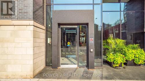 3111 - 125 Peter Street, Toronto (Waterfront Communities), ON - Outdoor