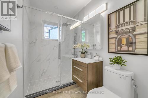 147 Chassie Court, Richmond Hill, ON - Indoor Photo Showing Bathroom