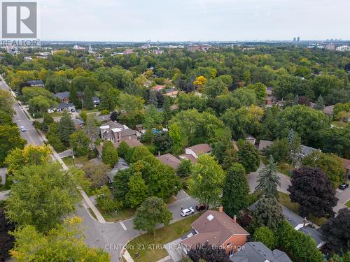 147 Chassie Court, Richmond Hill, ON - Outdoor With View