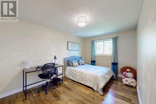 127 O'Connor Crescent, Richmond Hill, ON - Indoor Photo Showing Bedroom