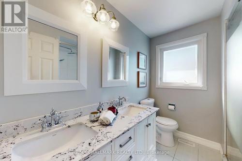 127 O'Connor Crescent, Richmond Hill, ON - Indoor Photo Showing Bathroom