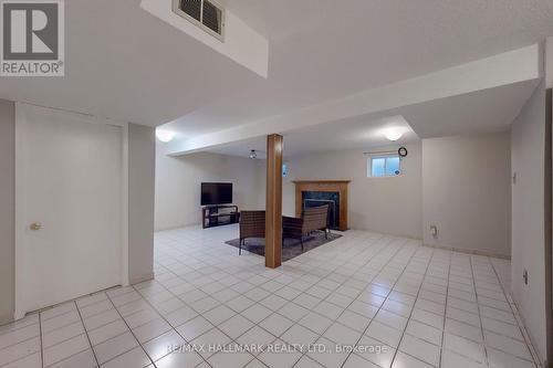 127 O'Connor Crescent, Richmond Hill, ON - Indoor