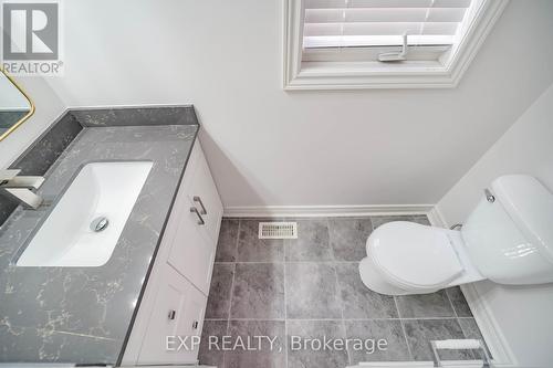 106 Pearl Lake Road, Markham, ON - Indoor Photo Showing Bathroom