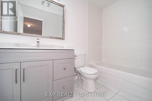 106 Pearl Lake Road, Markham, ON - Indoor Photo Showing Bathroom