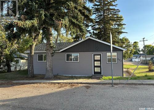 802 4Th Avenue, Raymore, SK - Outdoor