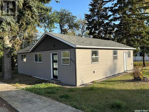 802 4Th Avenue, Raymore, SK - Outdoor With Exterior