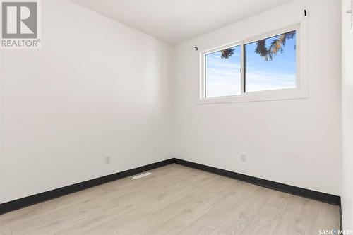 802 4Th Avenue, Raymore, SK - Indoor Photo Showing Other Room