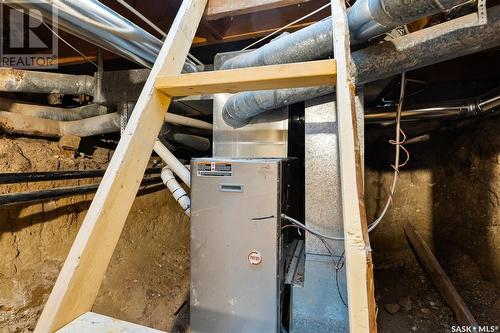 802 4Th Avenue, Raymore, SK - Indoor Photo Showing Basement