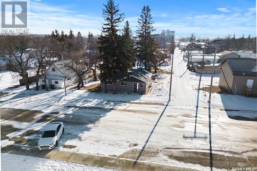 802 4Th Avenue, Raymore, SK - Outdoor