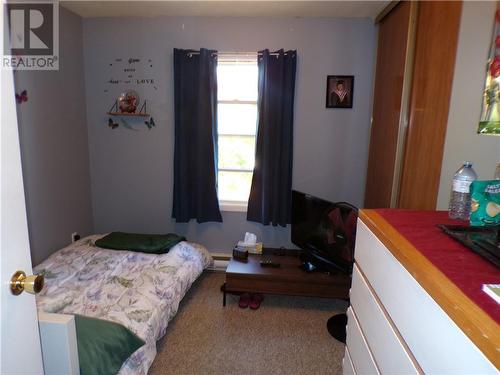 34 Beckett Boulevard, Elliot Lake, ON - Indoor Photo Showing Bedroom