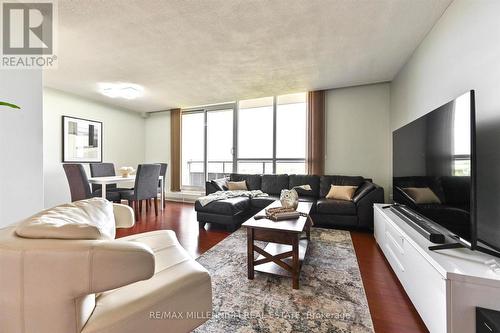 1202 - 44 Longbourne Drive, Toronto (Willowridge-Martingrove-Richview), ON - Indoor Photo Showing Living Room