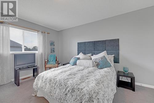 165 Brookhouse Drive, Clarington (Newcastle), ON - Indoor Photo Showing Bedroom