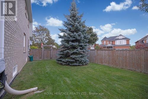 165 Brookhouse Drive, Clarington (Newcastle), ON - Outdoor