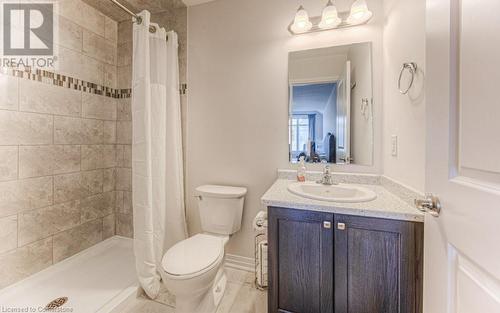 145 South Creek Drive Unit# A5, Kitchener, ON - Indoor Photo Showing Bathroom