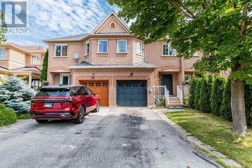 17 Coppermill Drive, Brampton, ON - Outdoor With Facade