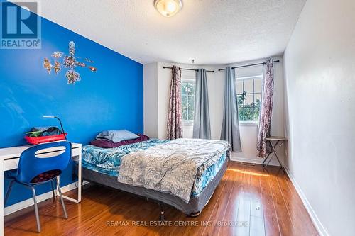 17 Coppermill Drive, Brampton, ON - Indoor Photo Showing Bedroom