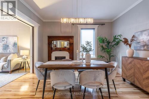 198 Duke Street, Hamilton, ON - Indoor Photo Showing Dining Room