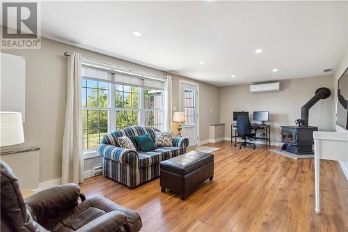 317 Des Roches Road, Bouctouche Bay, NB - Indoor Photo Showing Living Room