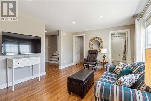 317 Des Roches Road, Bouctouche Bay, NB - Indoor Photo Showing Living Room