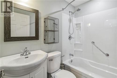 317 Des Roches Road, Bouctouche Bay, NB - Indoor Photo Showing Bathroom