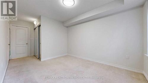 211 - 88 Grandview Way, Toronto, ON - Indoor Photo Showing Other Room