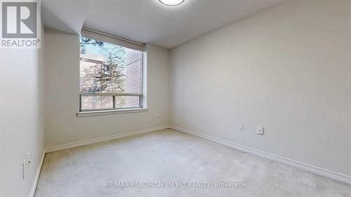 211 - 88 Grandview Way, Toronto, ON - Indoor Photo Showing Other Room