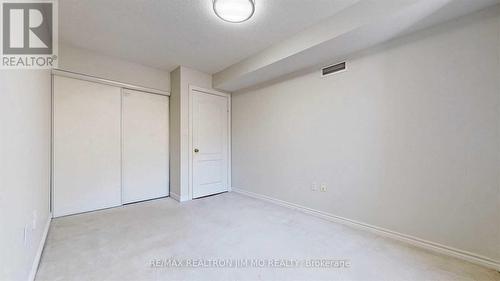 211 - 88 Grandview Way, Toronto, ON - Indoor Photo Showing Other Room