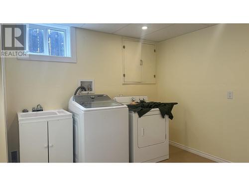 1859-1863 Ingledew Street, Prince George, BC - Indoor Photo Showing Laundry Room