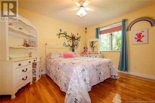 37 Carlisle Road, Douglas, NB - Indoor Photo Showing Bedroom