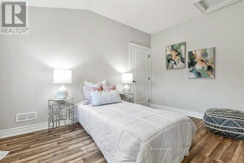 117 Elm Tree Road, Kawartha Lakes (Little Britain), ON - Indoor Photo Showing Bedroom