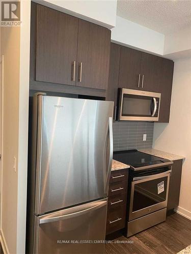 1218 - 4055 Parkside Village Drive, Mississauga (City Centre), ON - Indoor Photo Showing Kitchen With Stainless Steel Kitchen