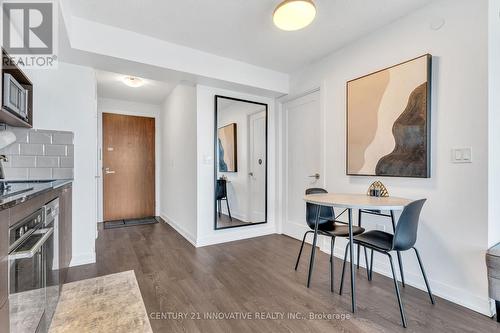 1719 - 275 Village Green Square, Toronto, ON - Indoor Photo Showing Kitchen